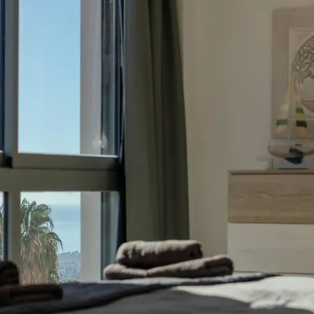 Apartment Stylish & Panoramic Views